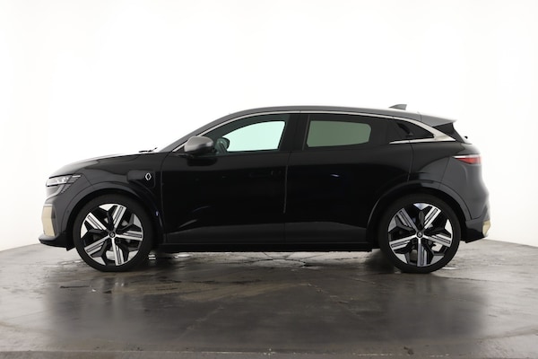 Used Renault Megane E Tech 2024 for sale - 76265531: Photo 8