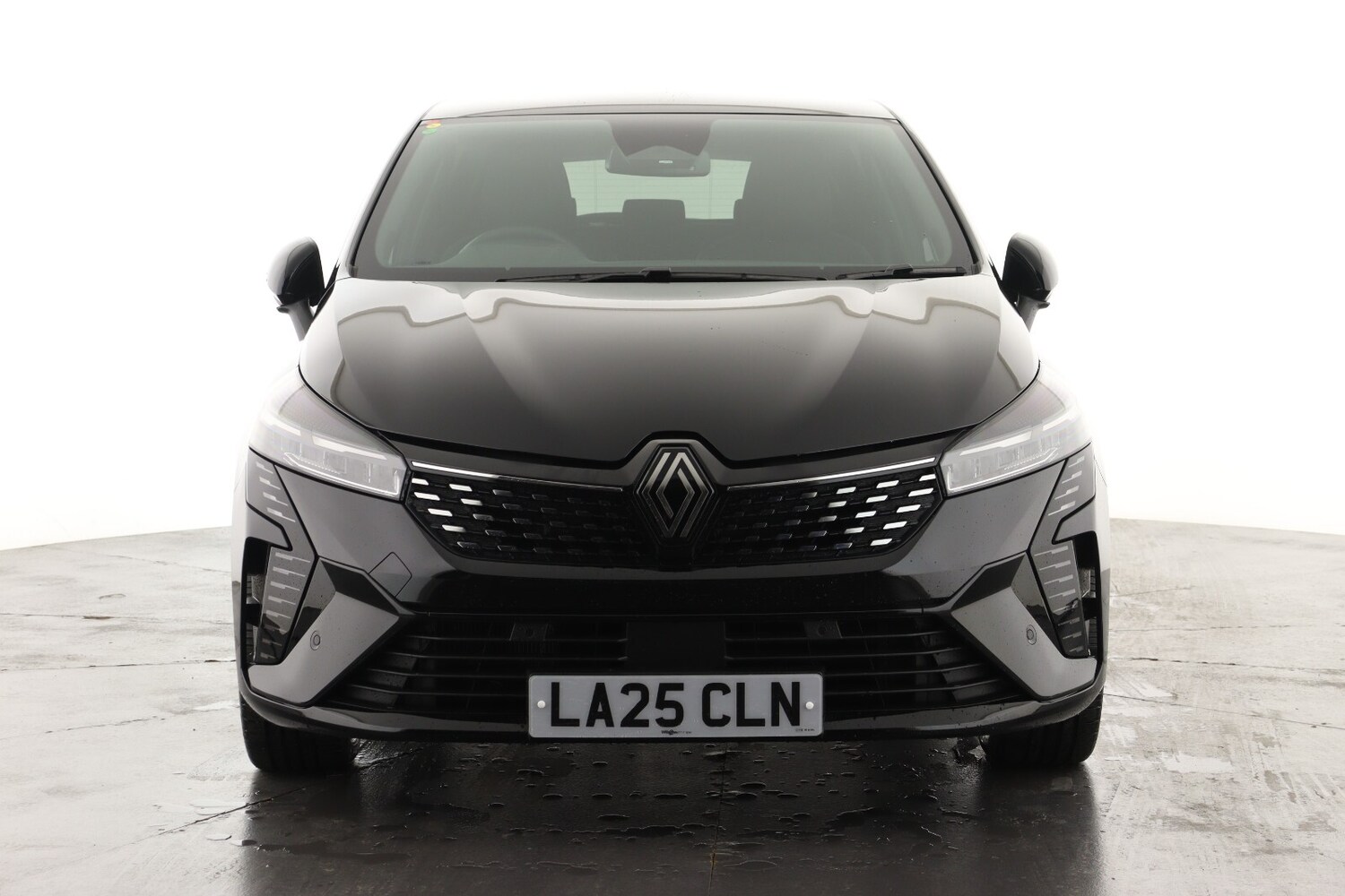 Used Renault Clio 2025 for sale - 76872867: Photo 6