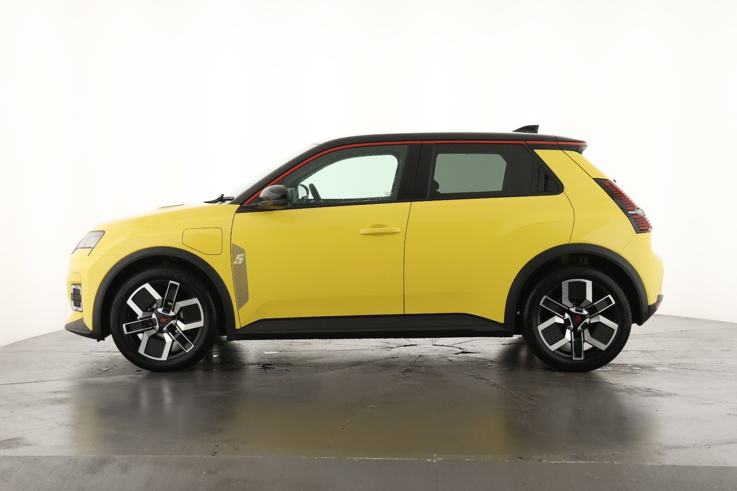 Used Renault 5 2026 for sale - 77210200: Photo 7