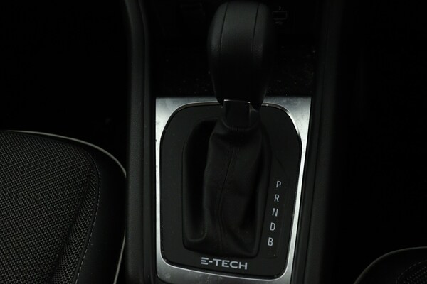 Used Renault Captur 2023 for sale - 76255016: Photo 18