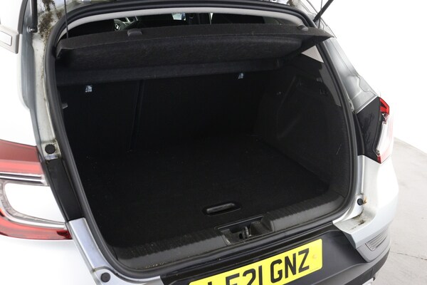 Used Renault Captur 2021 for sale - 76168888: Photo 10