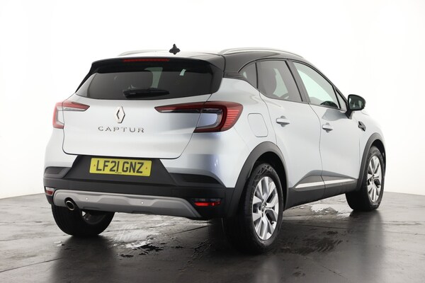 Used Renault Captur 2021 for sale - 76168888: Photo 3