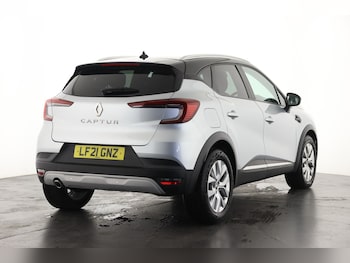 Used Renault Captur 2021 for sale - 76168888: Photo 3