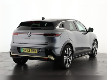 Used Renault Megane E Tech 2023 for sale - 75324513: Photo