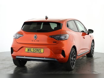 Used Renault Clio 2024 for sale - 78206745: Photo