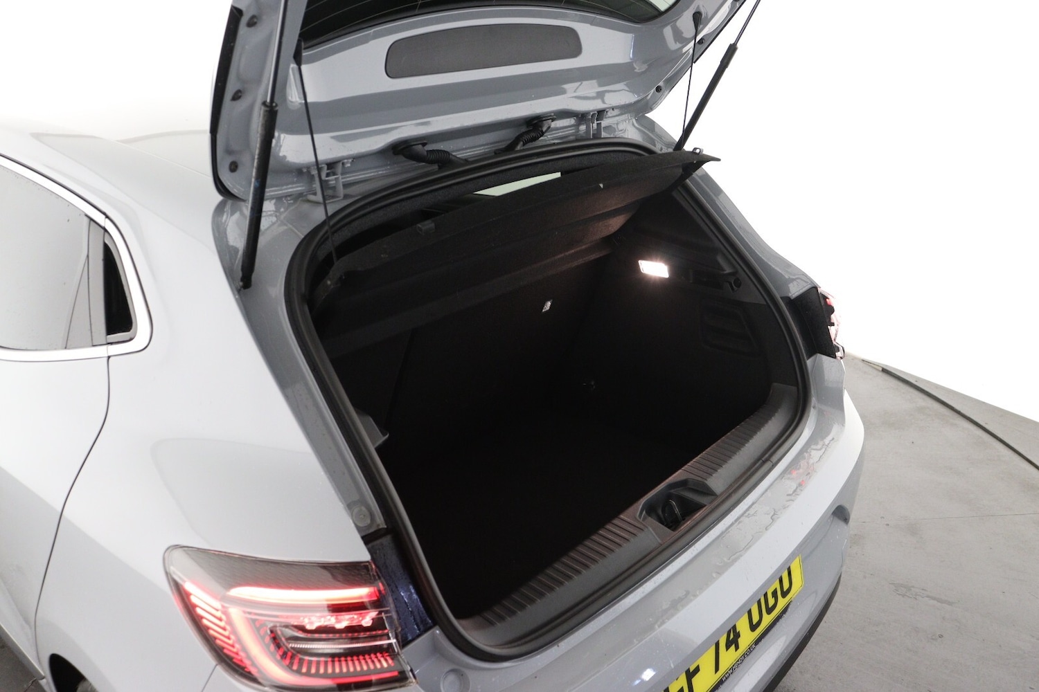 Used Renault Clio 2024 for sale - 76066912: Photo 10