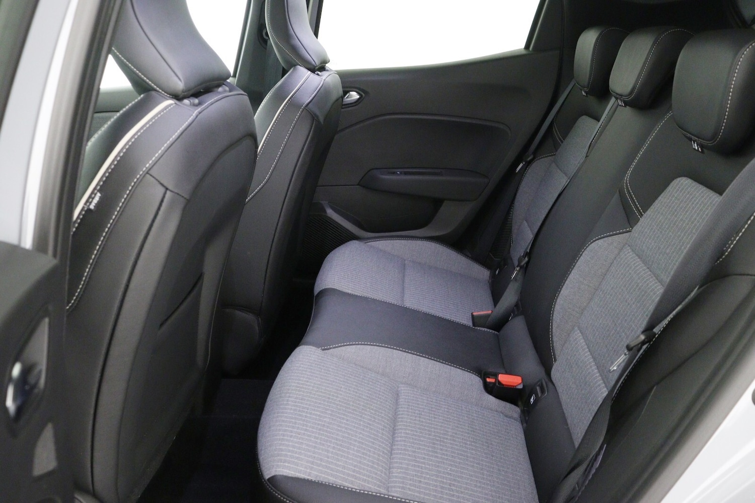 Used Renault Clio 2024 for sale - 76066912: Photo 13