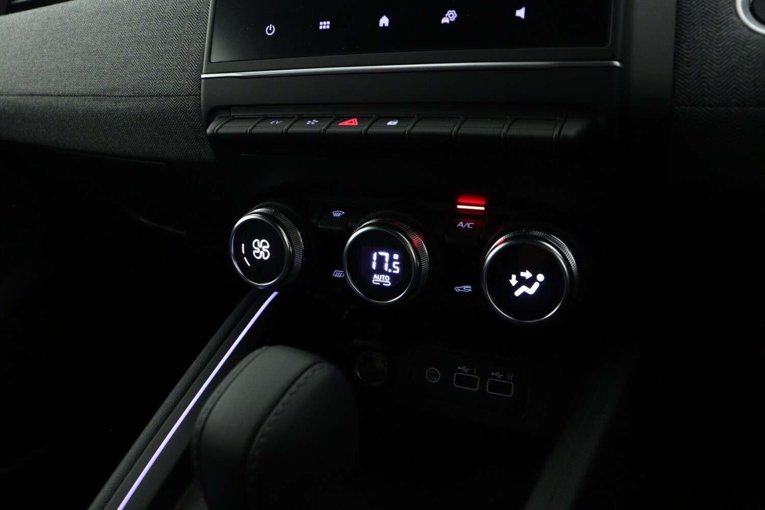 Used Renault Clio 2024 for sale - 76066912: Photo 15