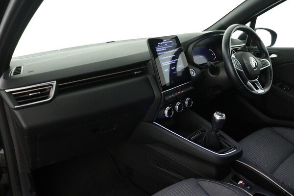 Used Renault Clio 2021 for sale - 75763467: Photo 11