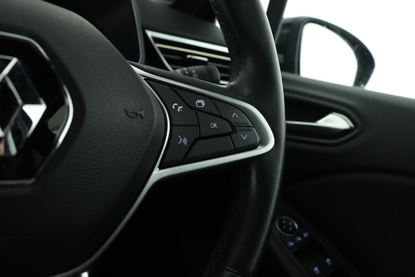 Used Renault Clio 2021 for sale - 75763467: Photo 21