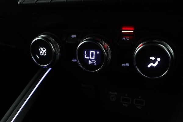 Used Renault Clio 2021 for sale - 75763467: Photo 53