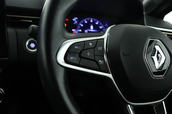 Used Renault Clio 2021 for sale - 75763467: Photo 55
