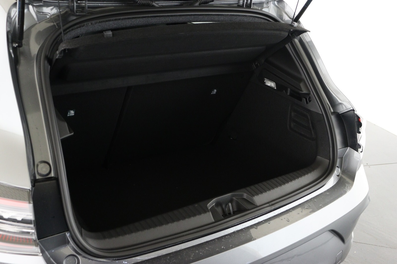 Used Renault Clio 2025 for sale - 76870702: Photo 9