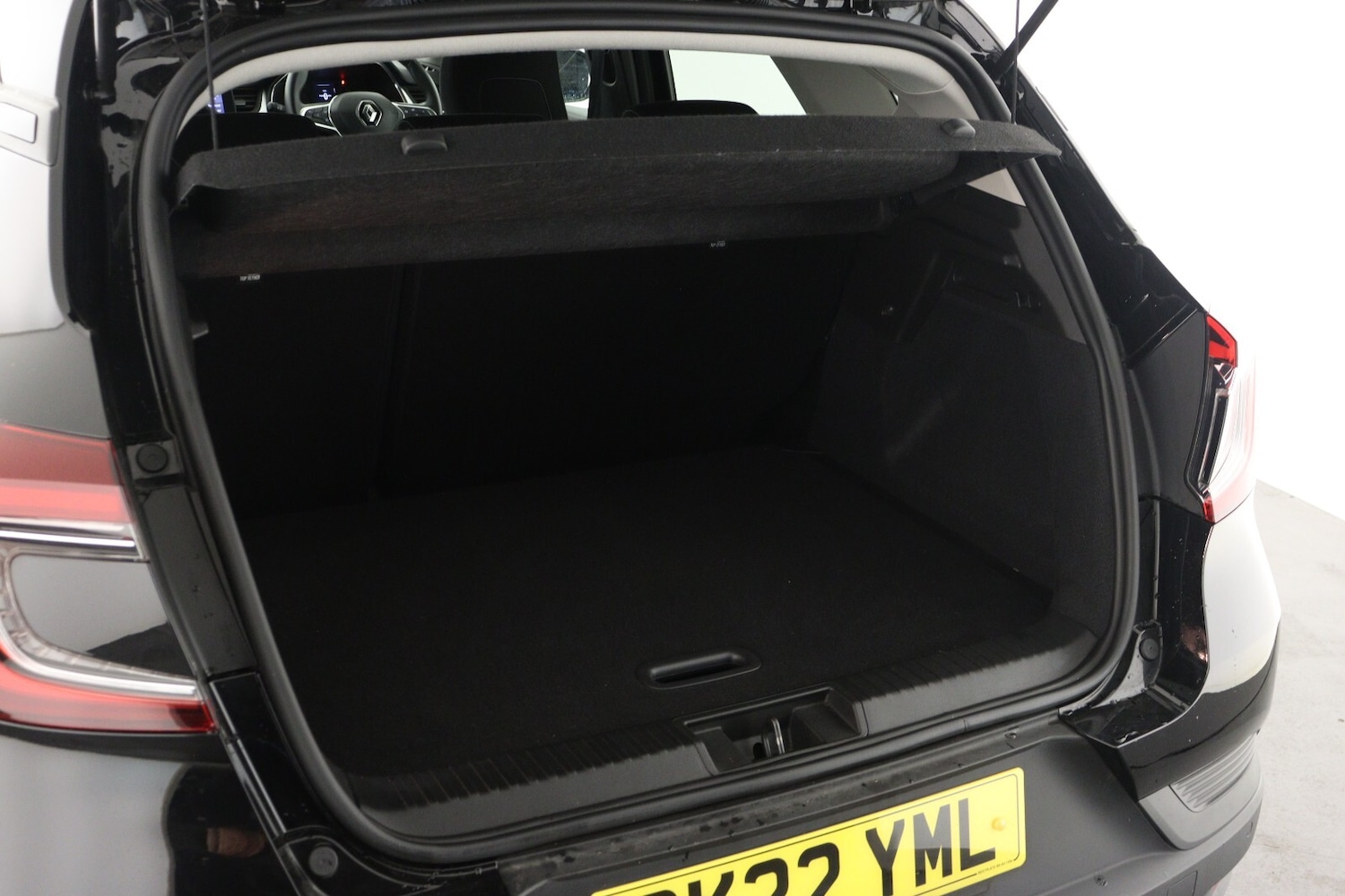 Used Renault Captur 2022 for sale - 76366398: Photo 10