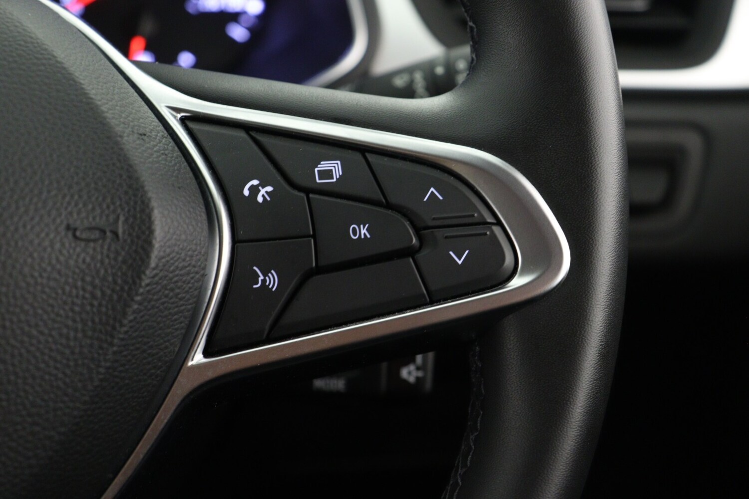 Used Renault Captur 2022 for sale - 76366398: Photo 25