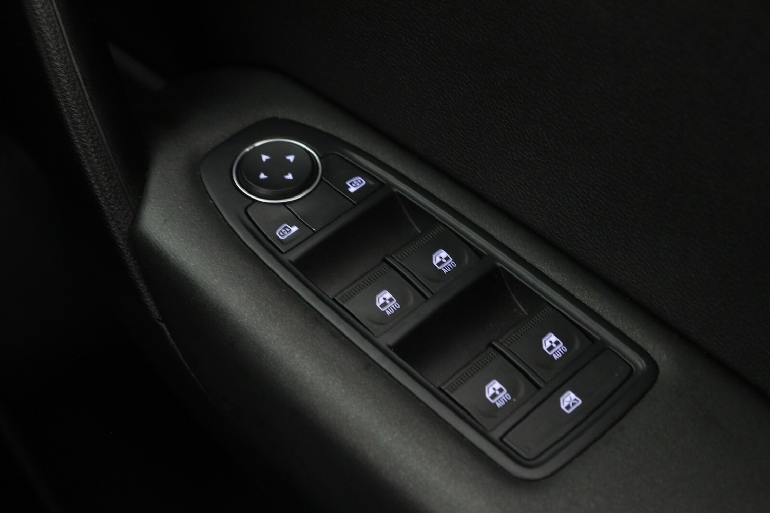 Used Renault Captur 2022 for sale - 76366398: Photo 26