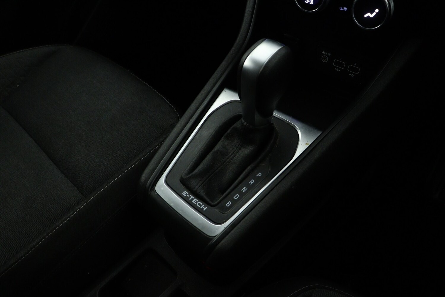 Used Renault Captur 2022 for sale - 77552304: Photo 17