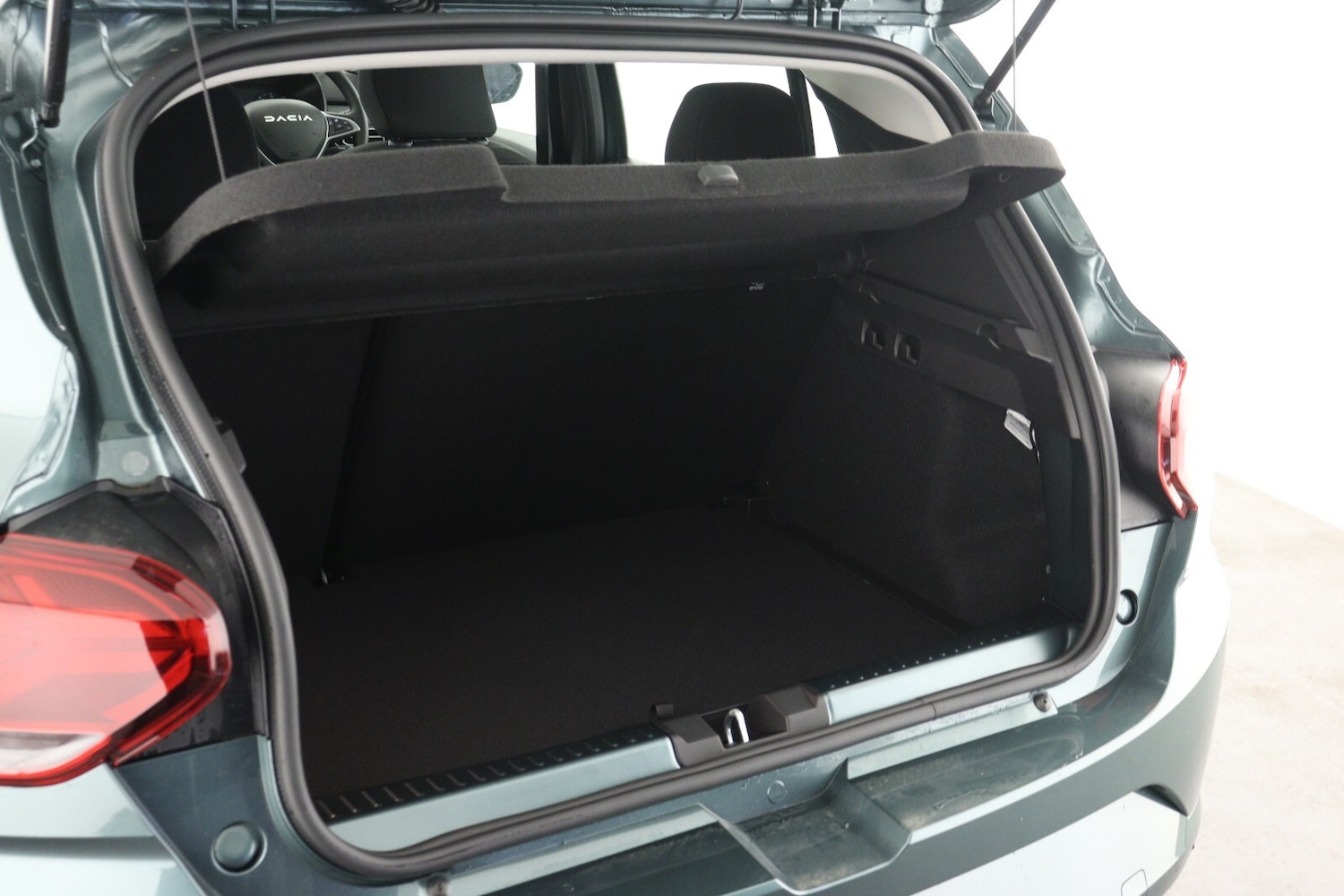 Used Dacia Sandero 2026 for sale - 77614484: Photo 9