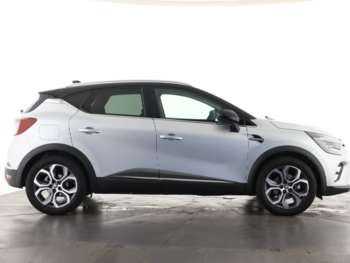 Used Renault Captur 2023 for sale - 75323989: Photo