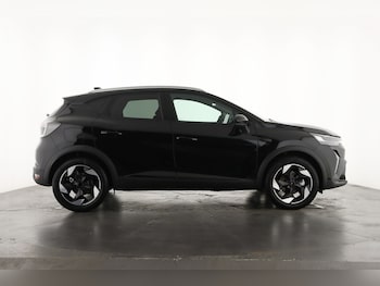 Used Renault Captur 2025 for sale - 76869700: Photo