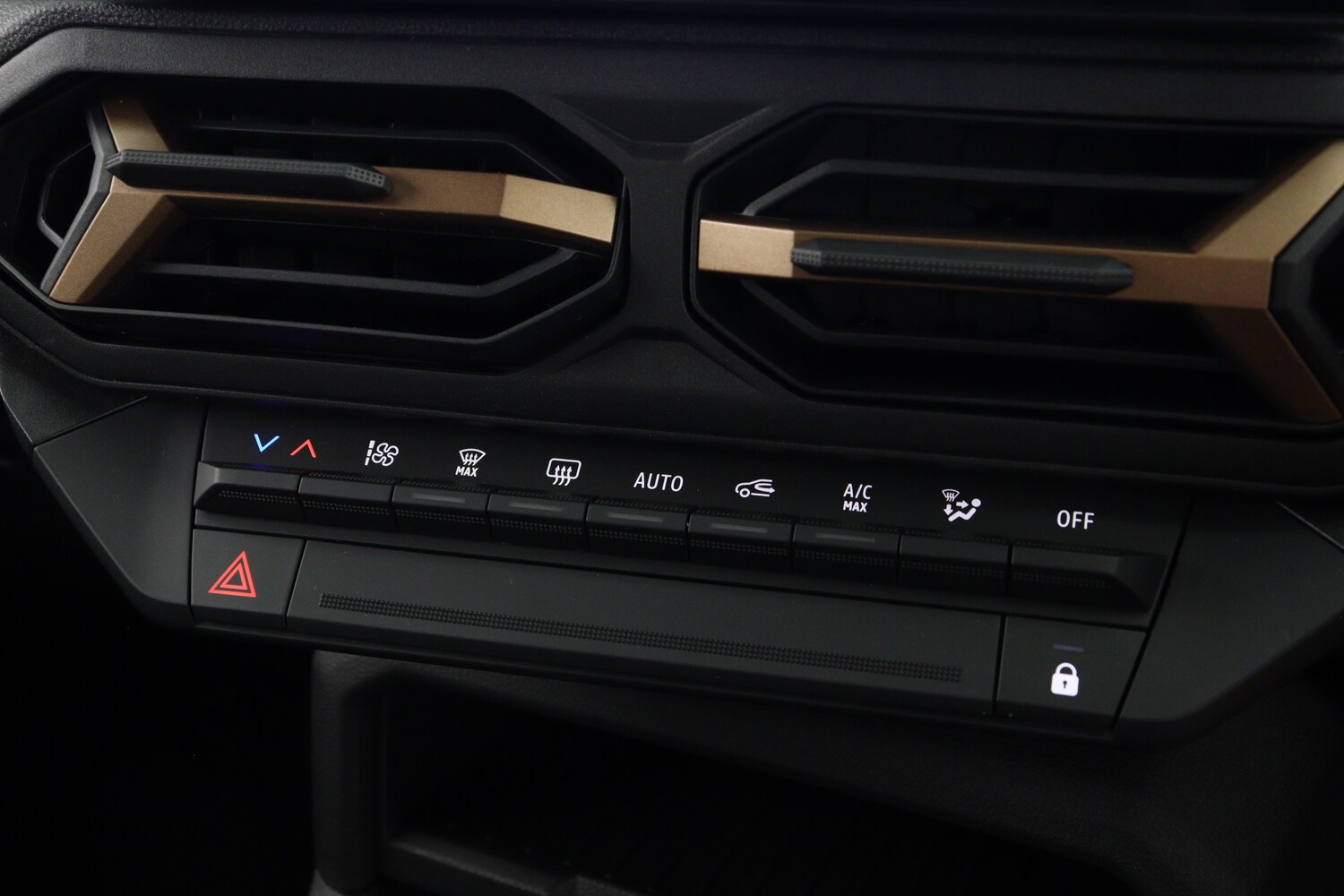 Used Dacia Duster 2025 for sale - 76615493: Photo 19