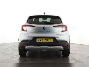 Used Renault Captur 2022 for sale - 75763662: Photo