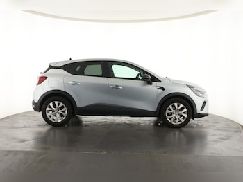 Used Renault Captur 2022 for sale - 75763662: Photo