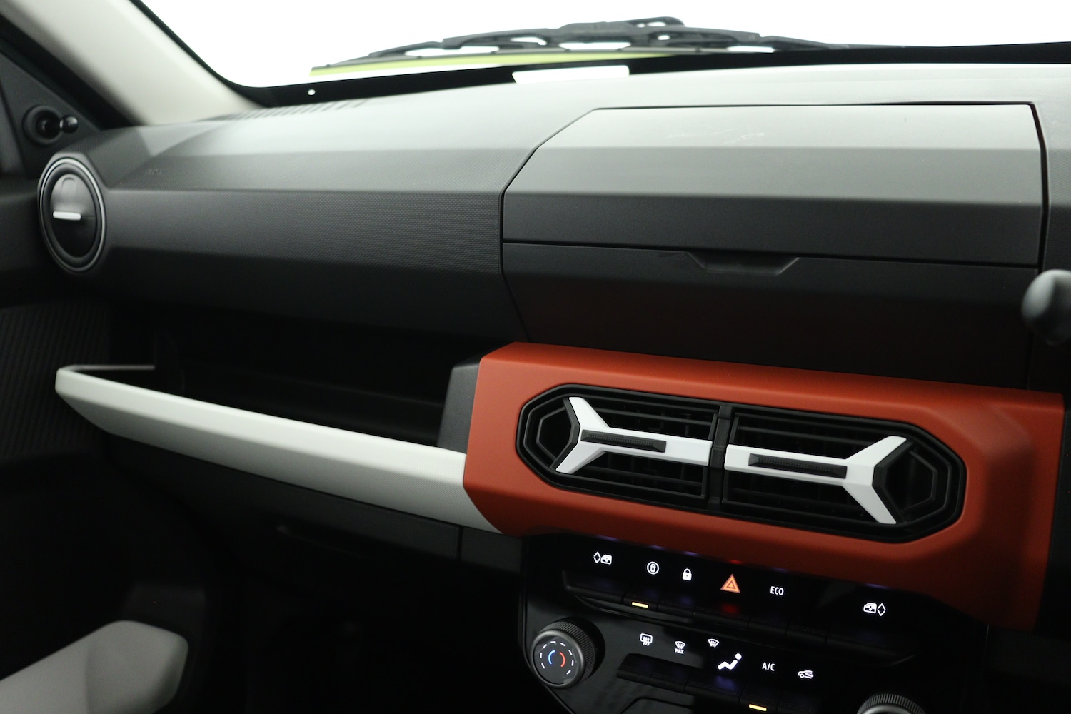 Used Dacia Spring 2025 for sale - 76871784: Photo 15