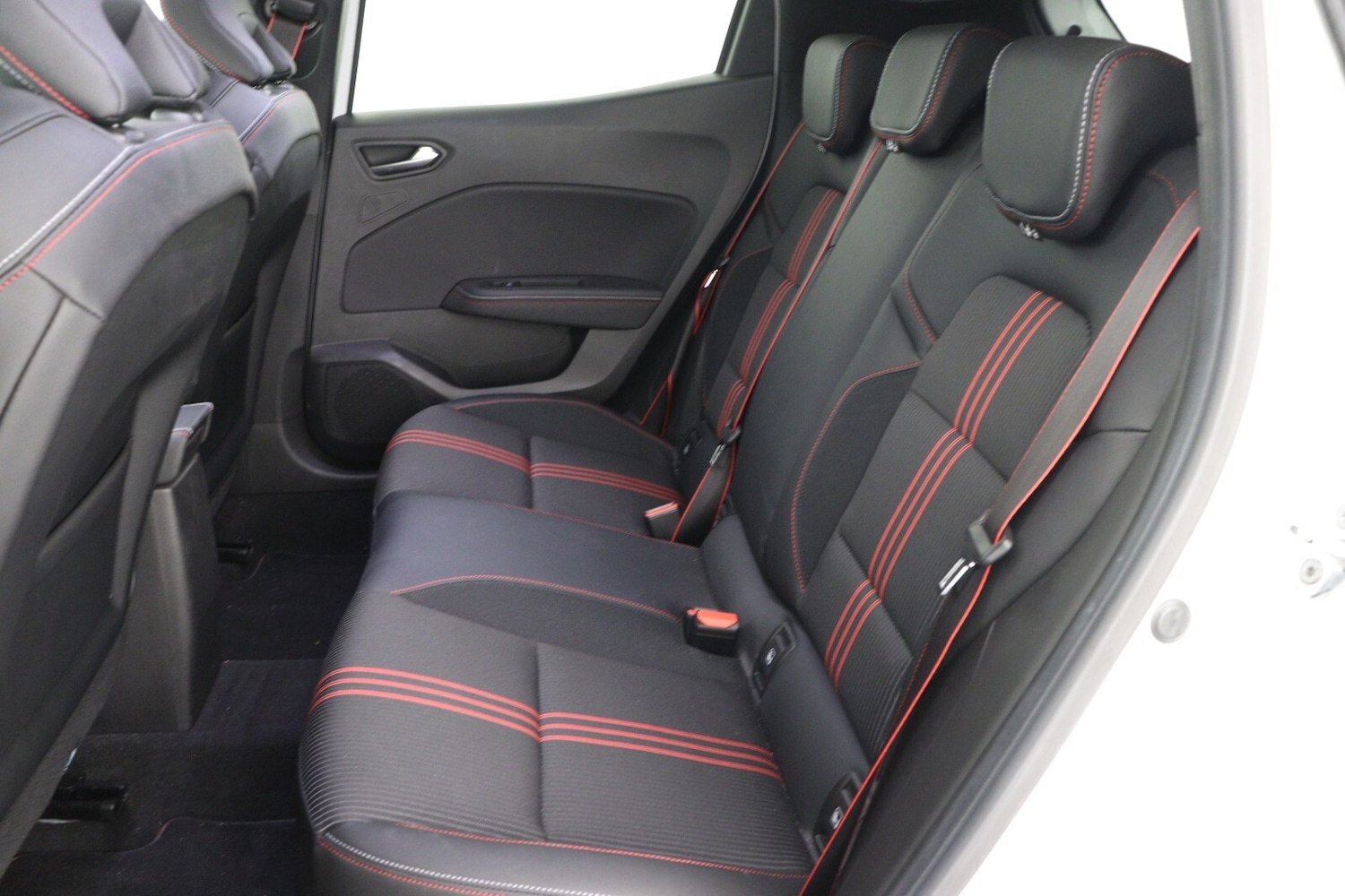 Used Renault Clio 2022 for sale - 77762737: Photo 13