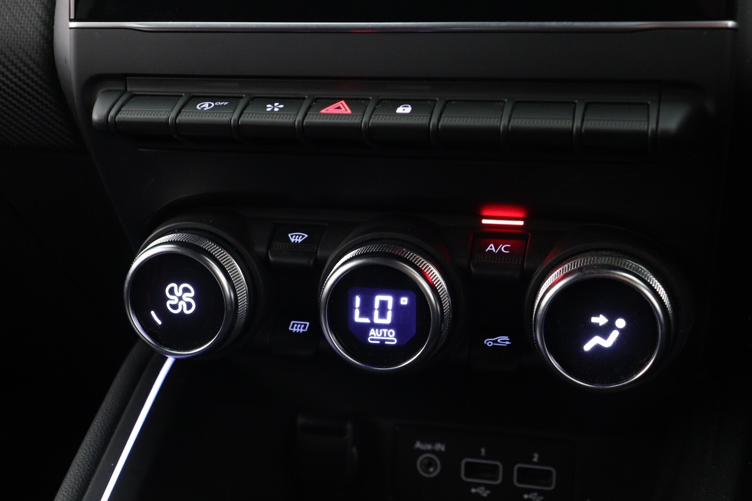 Used Renault Clio 2022 for sale - 77762737: Photo 20