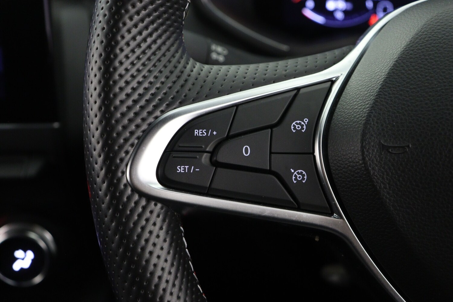 Used Renault Clio 2022 for sale - 77762737: Photo 22