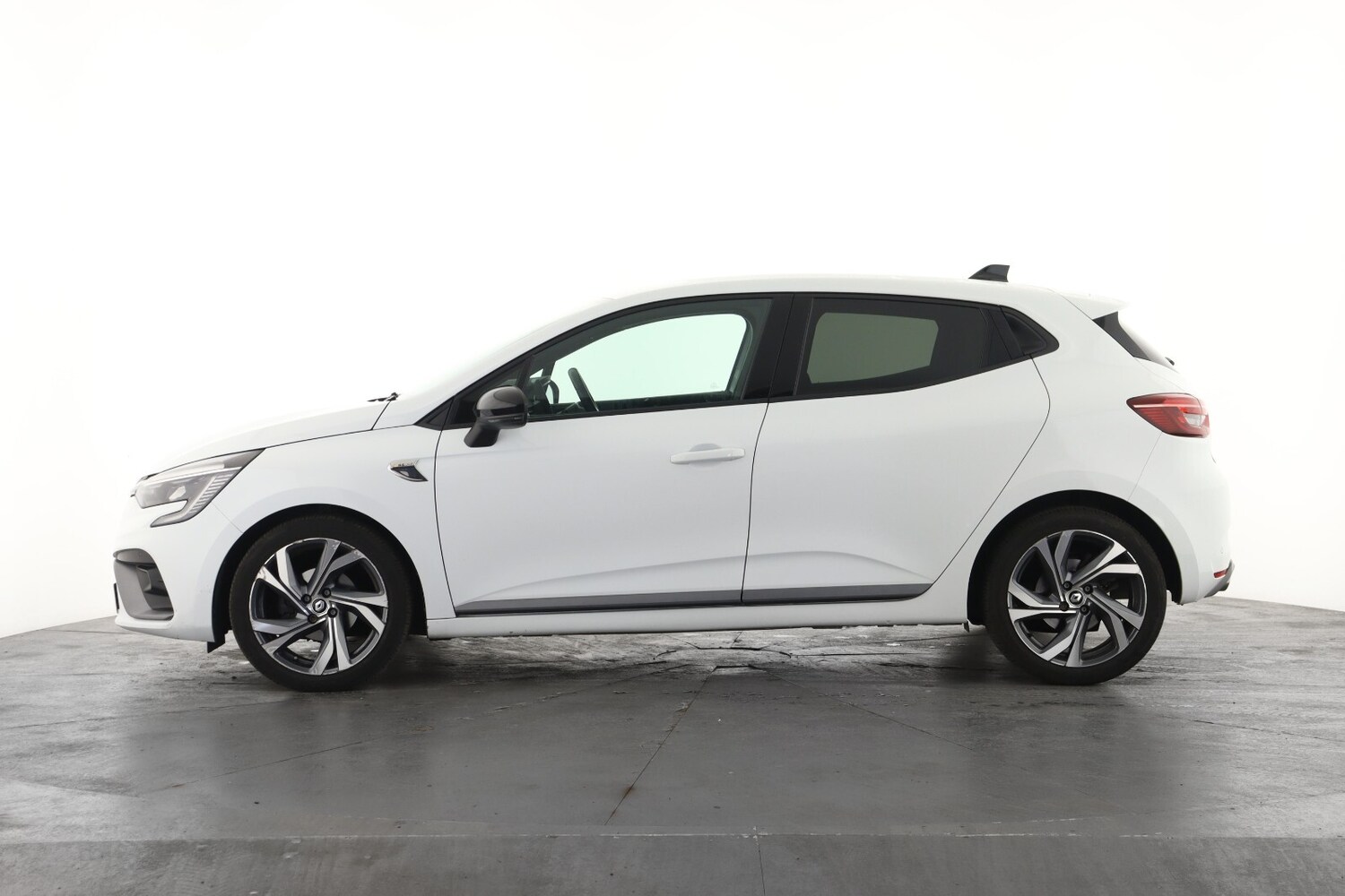 Used Renault Clio 2022 for sale - 77762737: Photo 8