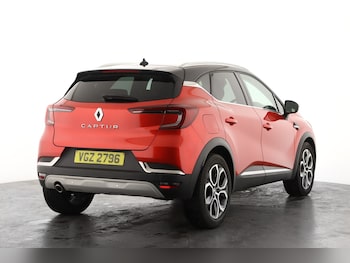 Used Renault Captur 2021 for sale - 77307688: Photo