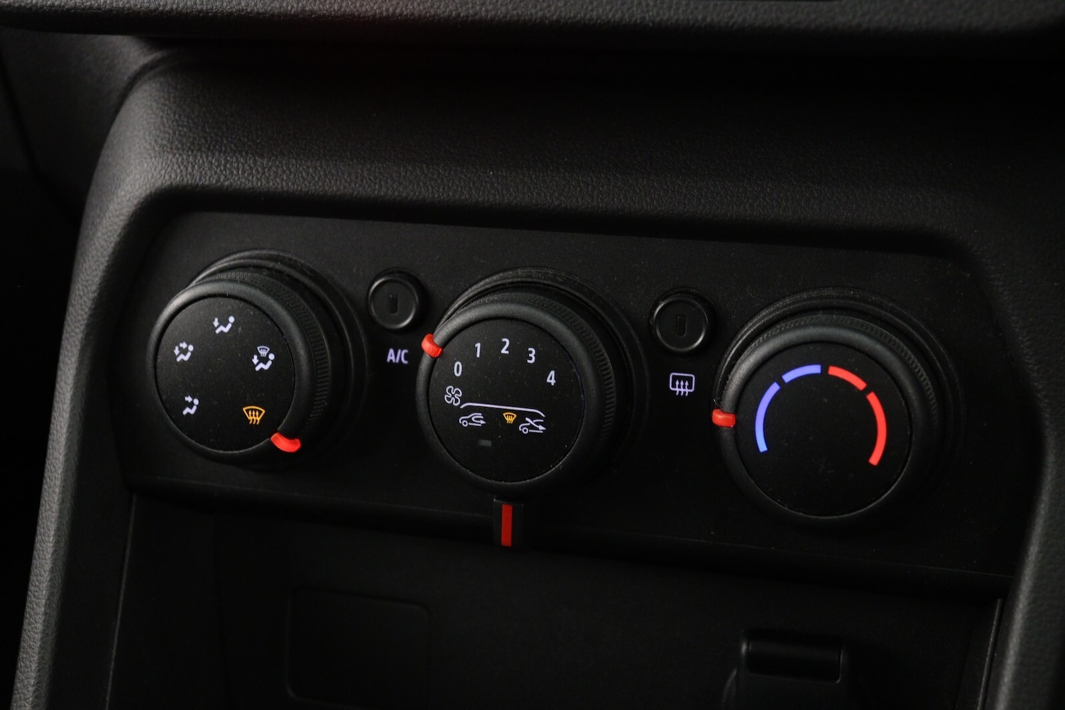 Used Dacia Sandero Stepway 2023 for sale - 78042096: Photo 27