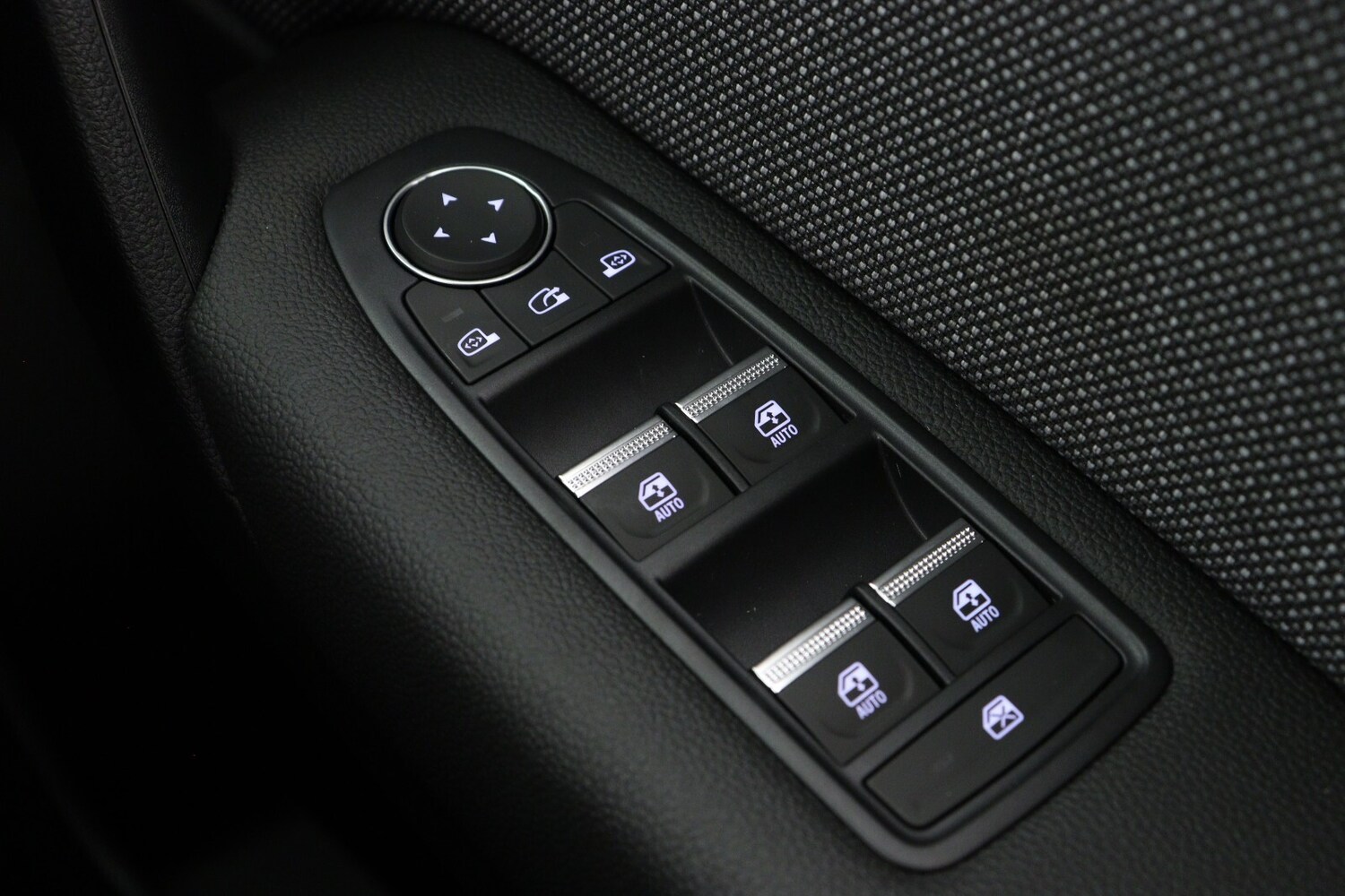 Used Renault Captur 2026 for sale - 77084854: Photo 23