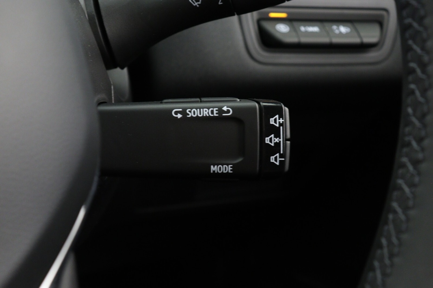 Used Renault Captur 2026 for sale - 77084854: Photo 24