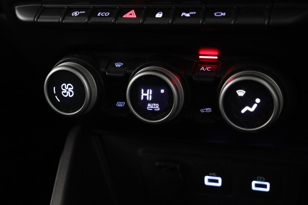 Used Dacia Duster 2023 for sale - 76168844: Photo 23