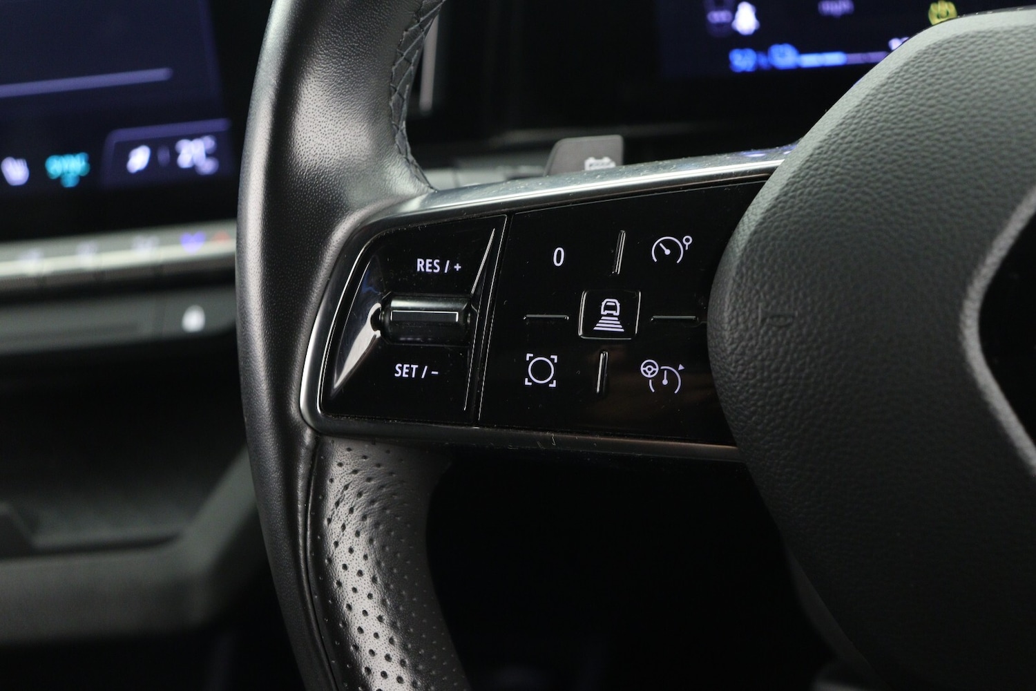 Used Renault Megane E Tech 2024 for sale - 76870229: Photo 22