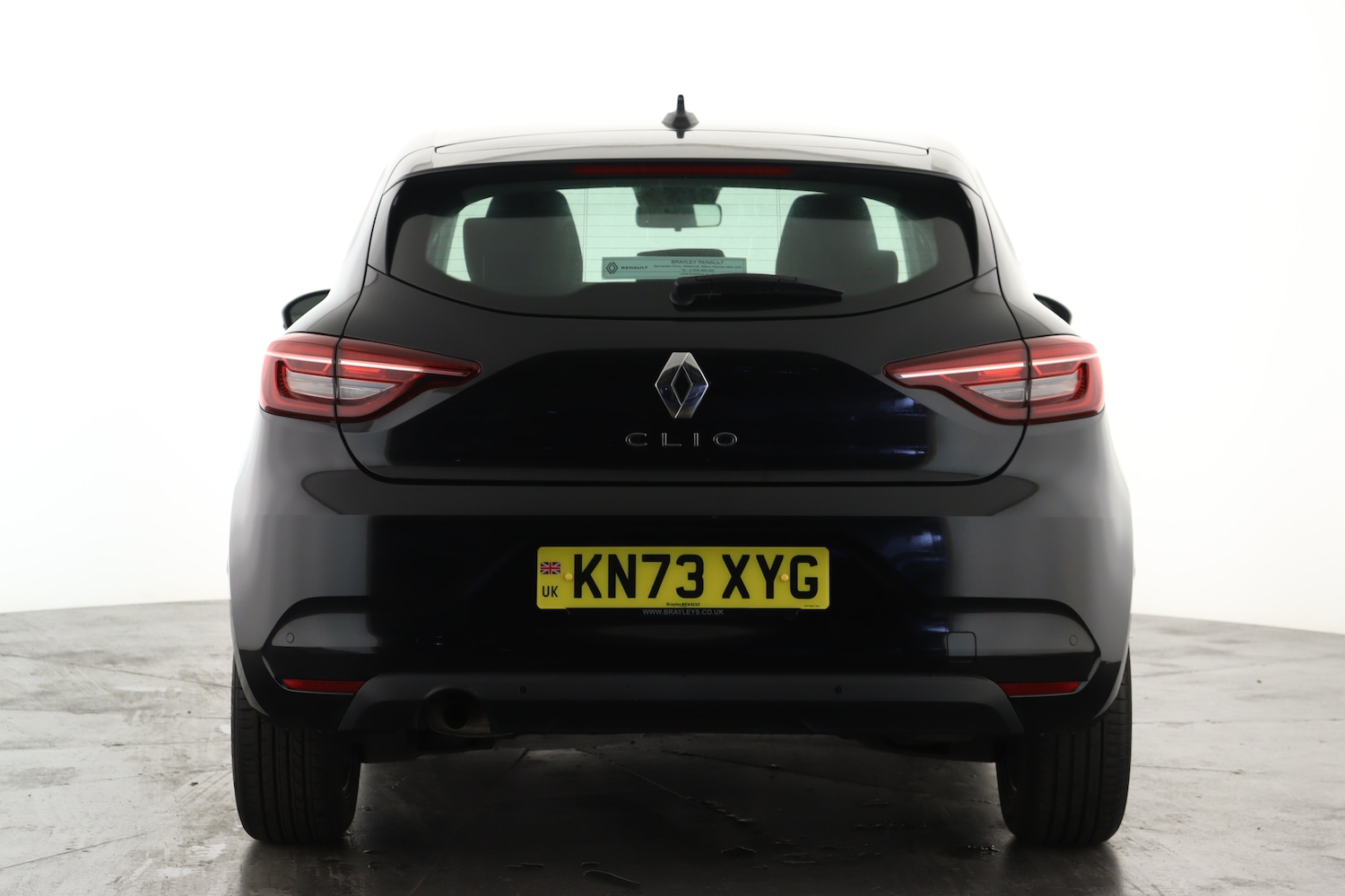 Used Renault Clio 2023 for sale - 76907918: Photo 2