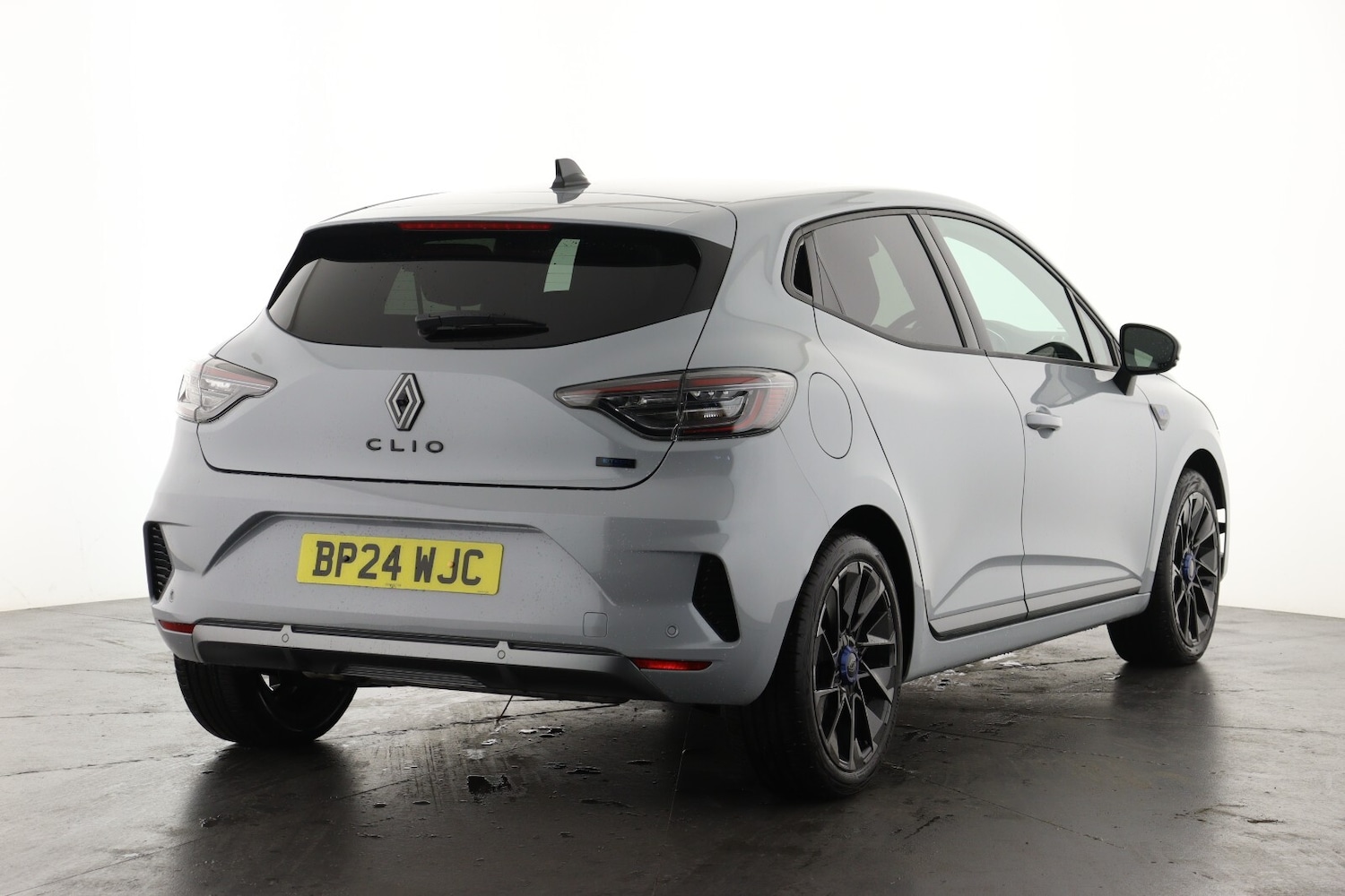 Used Renault Clio 2024 for sale - 76037858: Photo 3