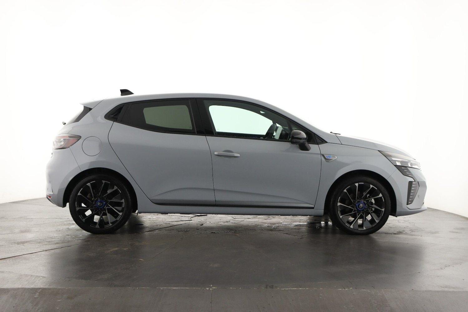 Used Renault Clio 2024 for sale - 76037858: Photo 5