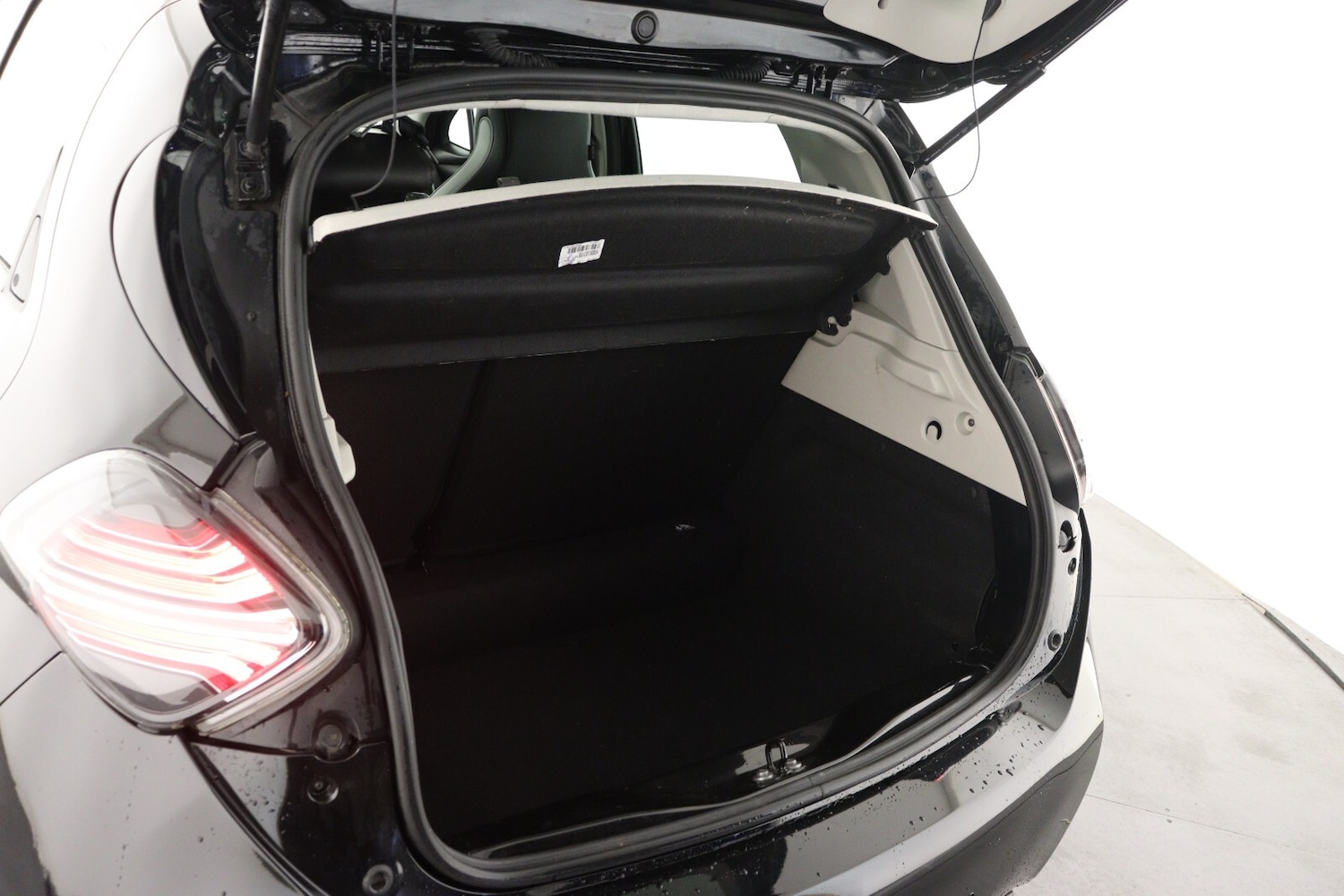 Used Renault Zoe 2022 for sale - 76265515: Photo 9