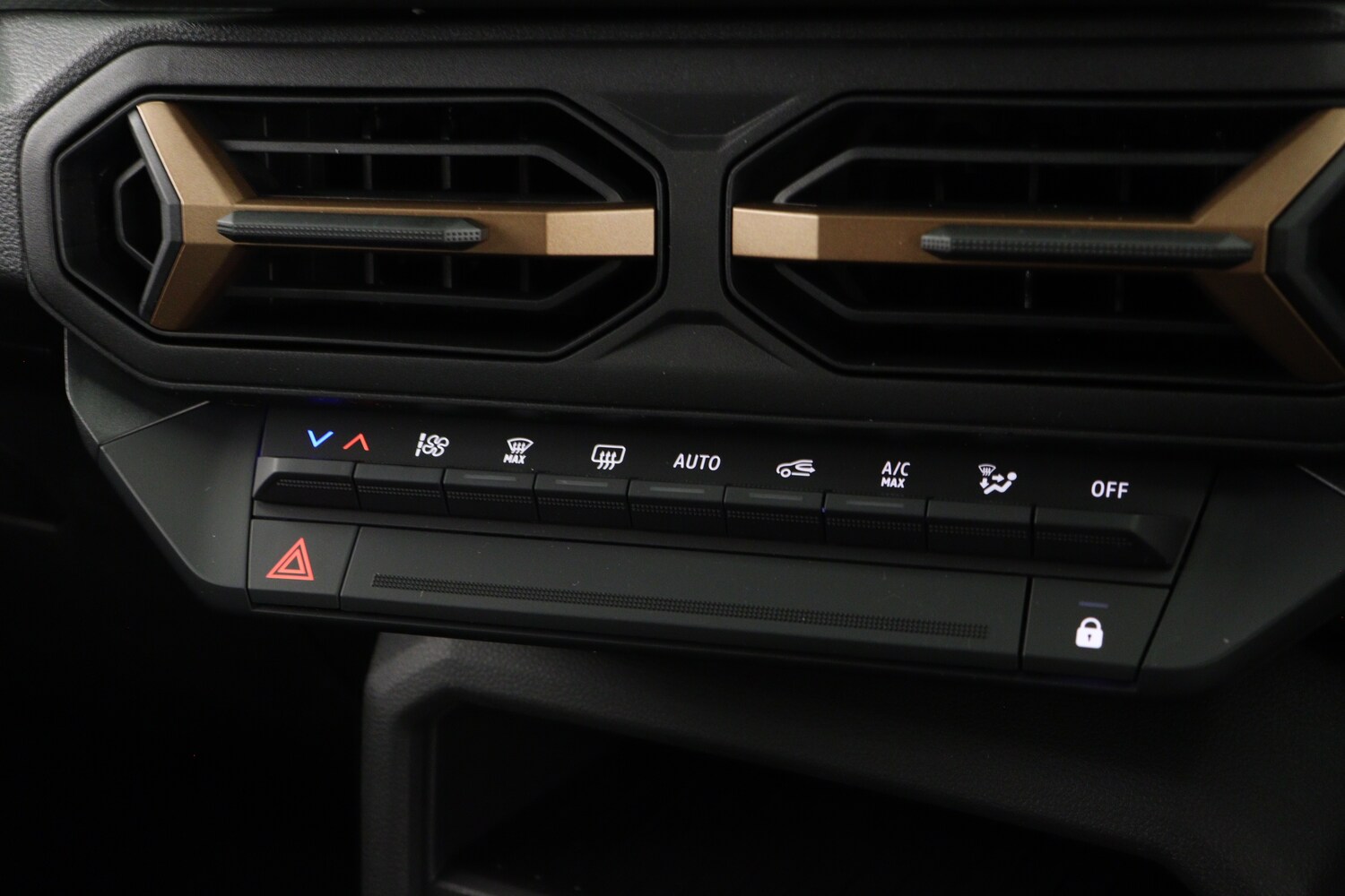 Used Dacia Duster 2025 for sale - 76615492: Photo 16