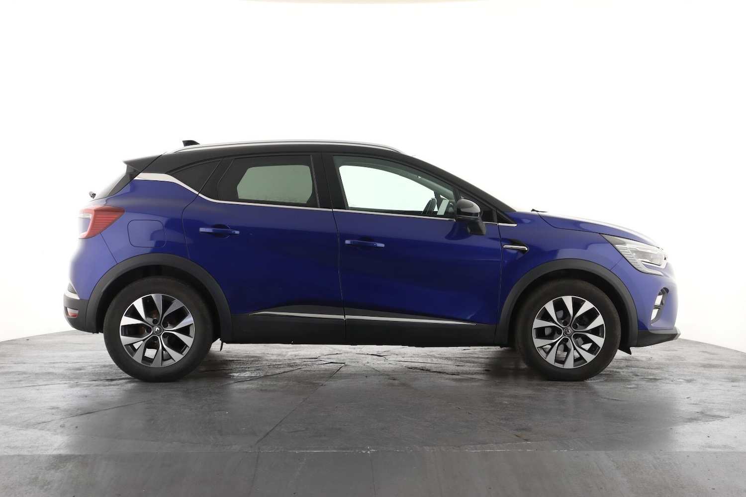 Used Renault Captur 2020 for sale - 78133609: Photo 5