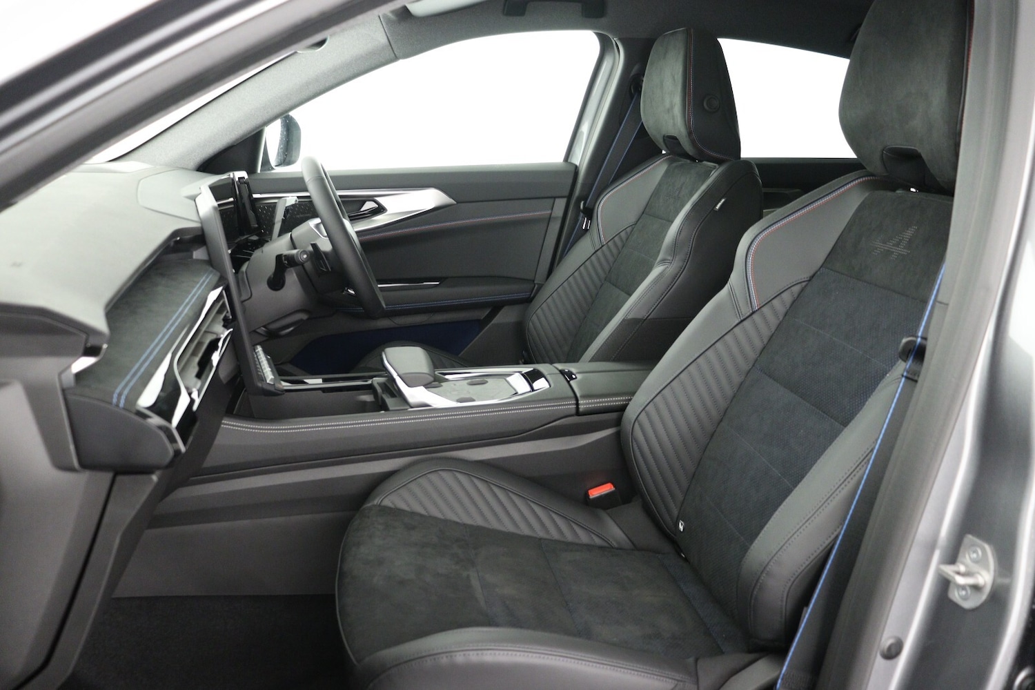 Used Renault Other 2025 for sale - 76870935: Photo 11