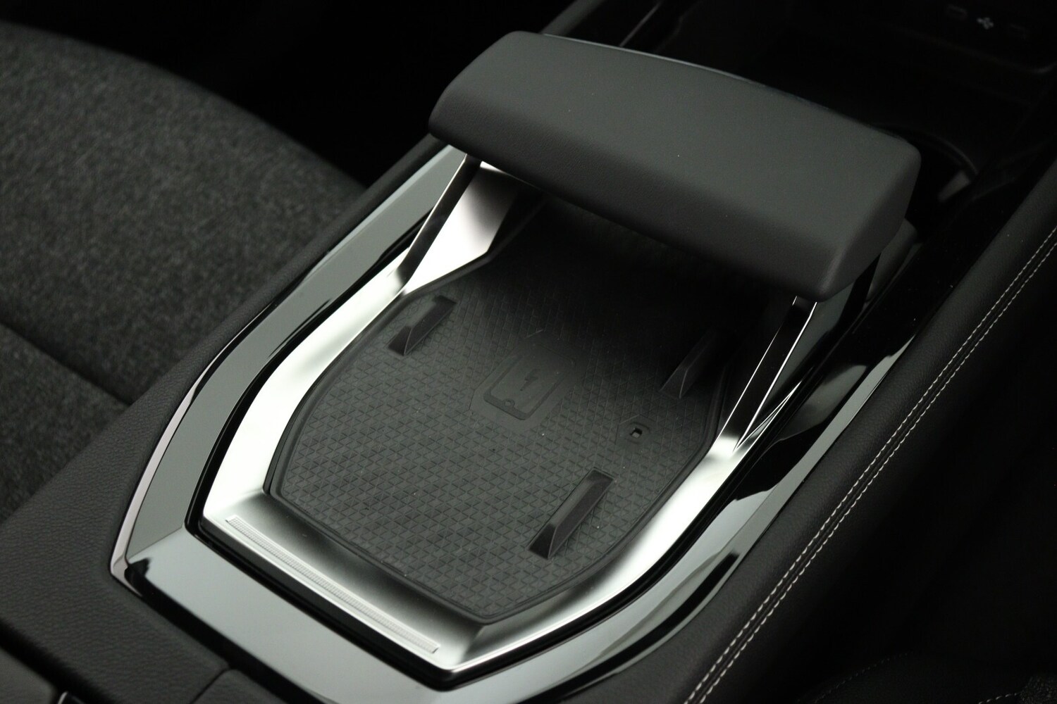 Used Renault Austral 2025 for sale - 76614918: Photo 18