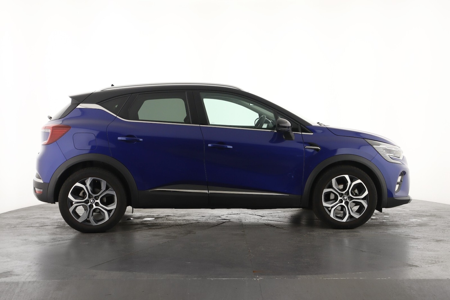 Used Renault Captur 2022 for sale - 77293364: Photo 5