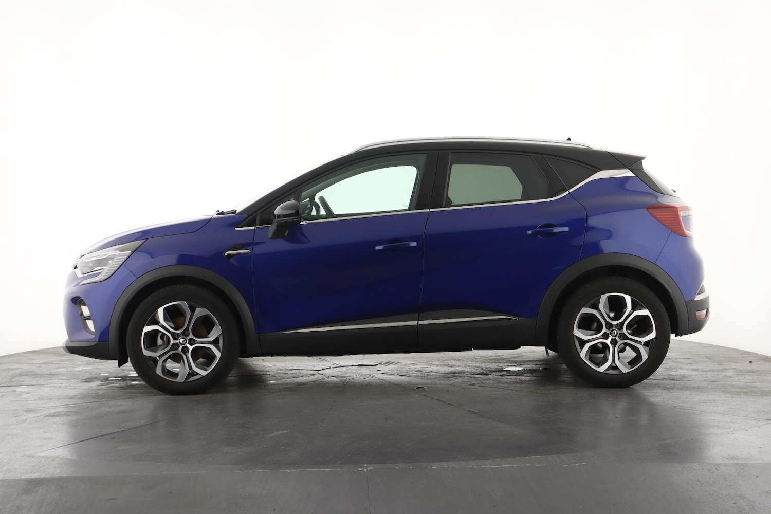 Used Renault Captur 2022 for sale - 77293364: Photo 8