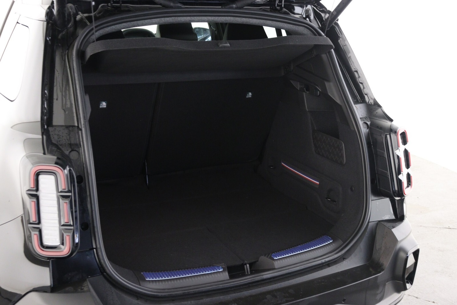 Used Renault 4 2026 for sale - 78158640: Photo 9