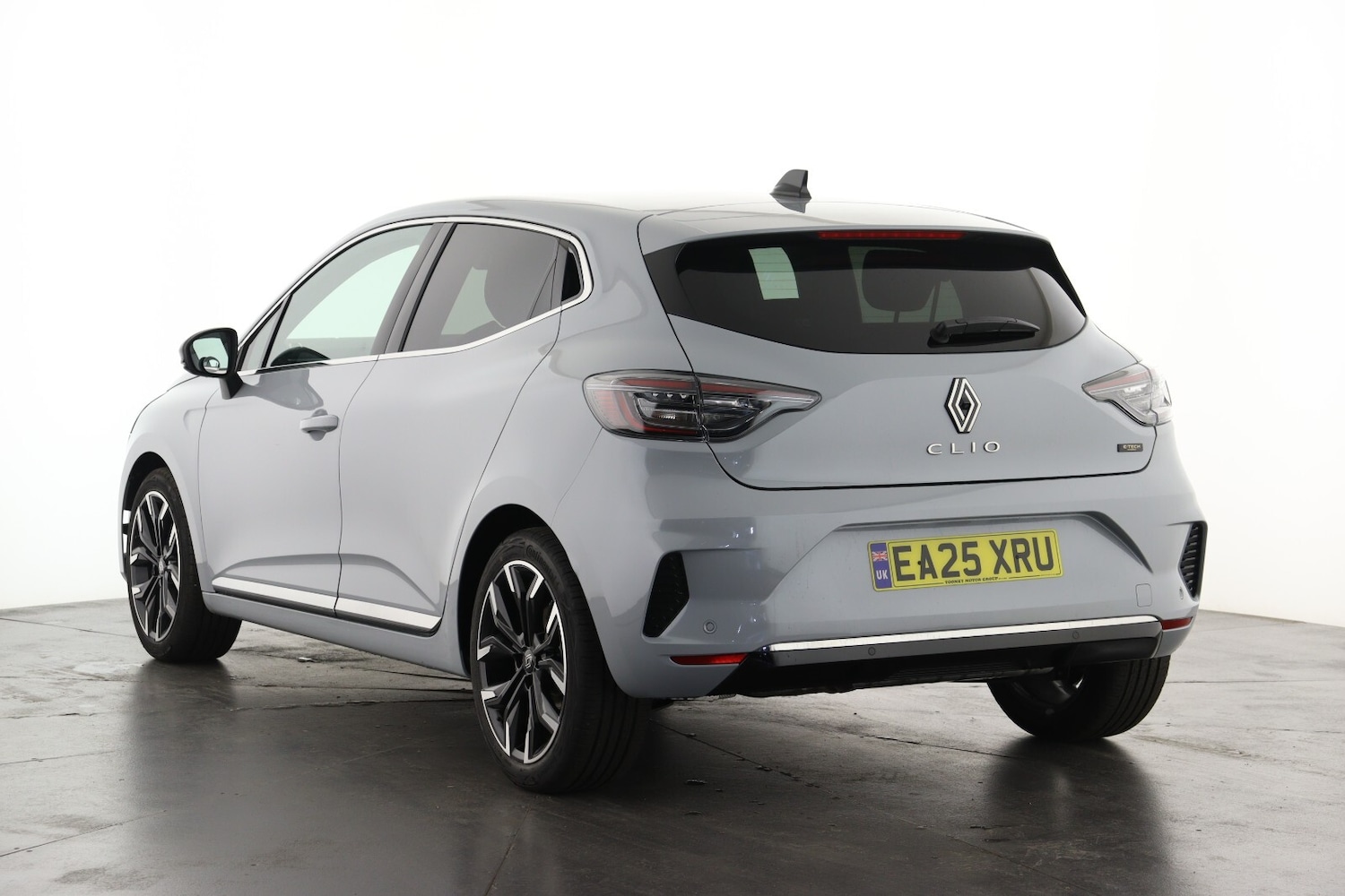 Used Renault Clio 2025 for sale - 76871147: Photo 8